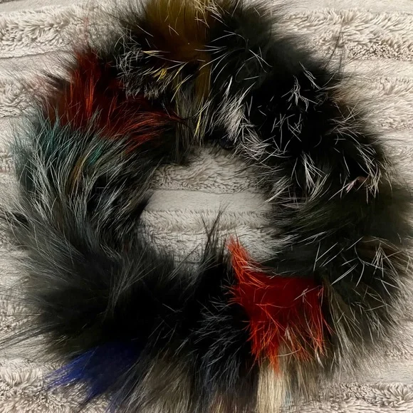 Glamorous 100% *Multi Color* Fox Fur Neck Loop
